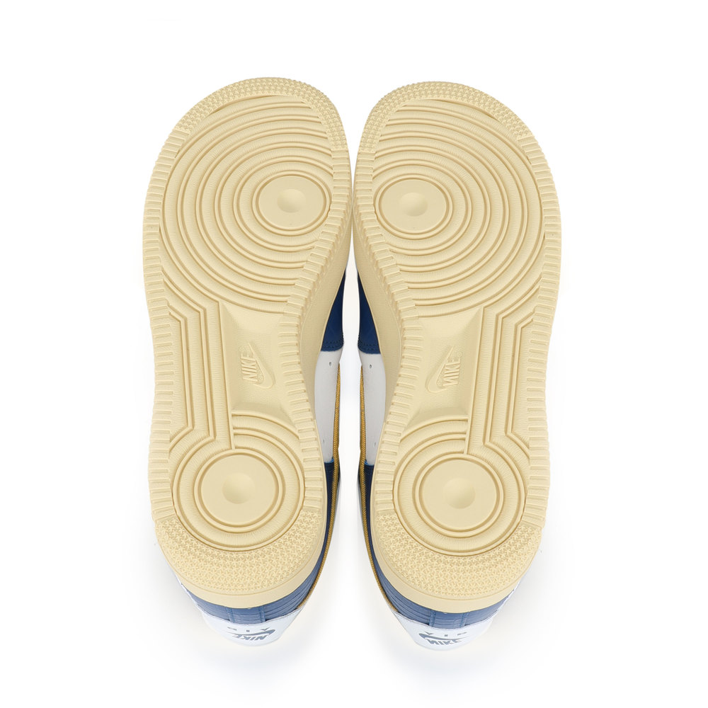 Nike - Air Force 1 Undefeated x Air Force 1 Low SP 'Dunk vs AF1' (8 US) - Picture 4 of 4